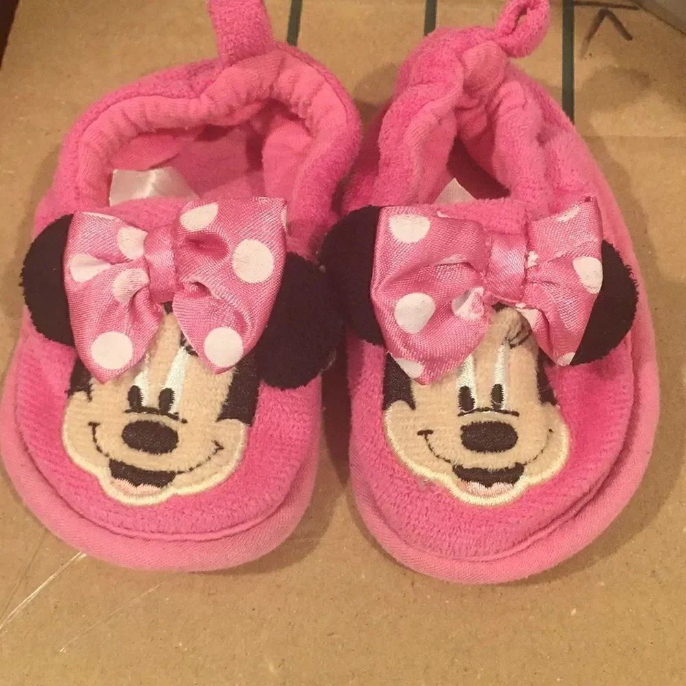 Mini mouse shoes